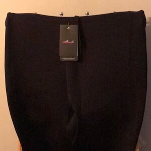 Wet Suit Pants size XXXL. 90% neoprene 10% nylon are 3MM and   NWT